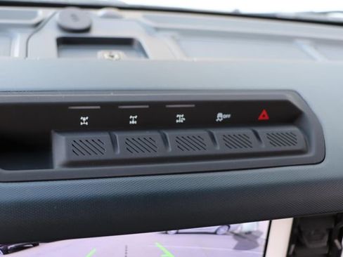 New 2026 Ford Bronco Heritage Edition AWD/4WD image 27