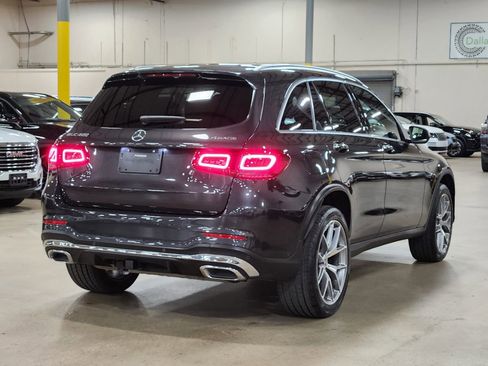 Used 2022 Mercedes-Benz GLC 300 4MATIC image 8