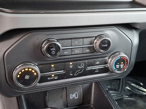 Used 2023 Ford Bronco 2-Door image 17