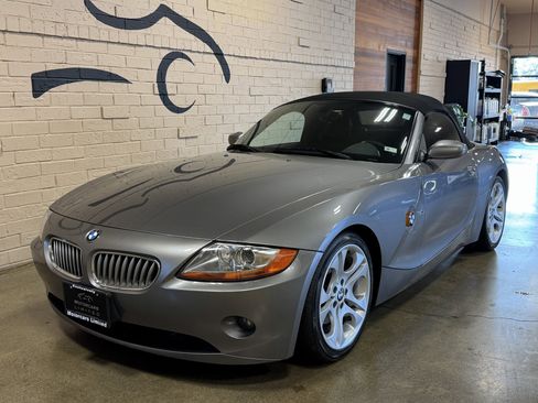Used 2003 BMW Z4 3.0i image 15