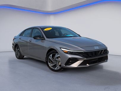 Used 2025 Hyundai Elantra Sport