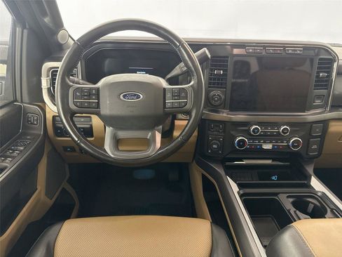 Used 2023 Ford F350 Lariat w/ Lariat Ultimate Package AWD/4WD image 32