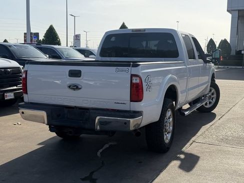 Used 2016 Ford F250 Lariat AWD/4WD image 5