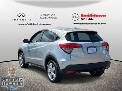 Used 2016 Honda HR-V EX image 8