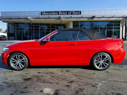 Used 2018 BMW 230i Convertible image 2