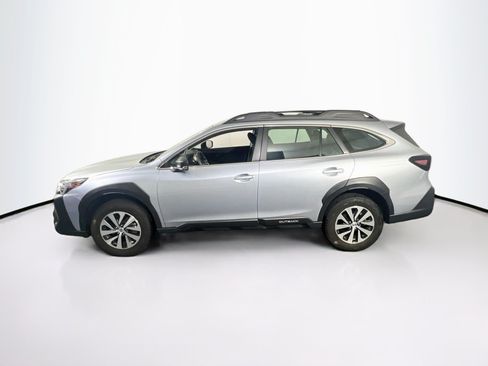 Used 2024 Subaru Outback AWD/4WD image 8