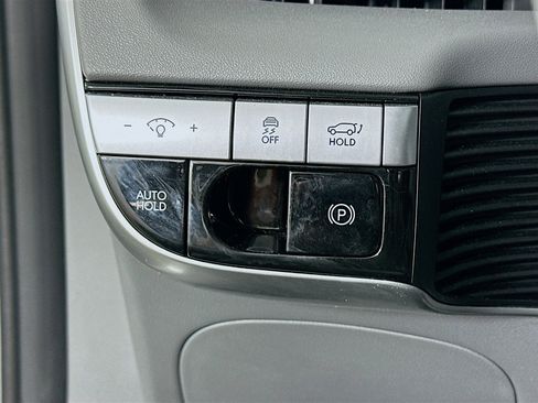 Used 2023 Hyundai Ioniq 5 SEL w/ Cargo Package image 17