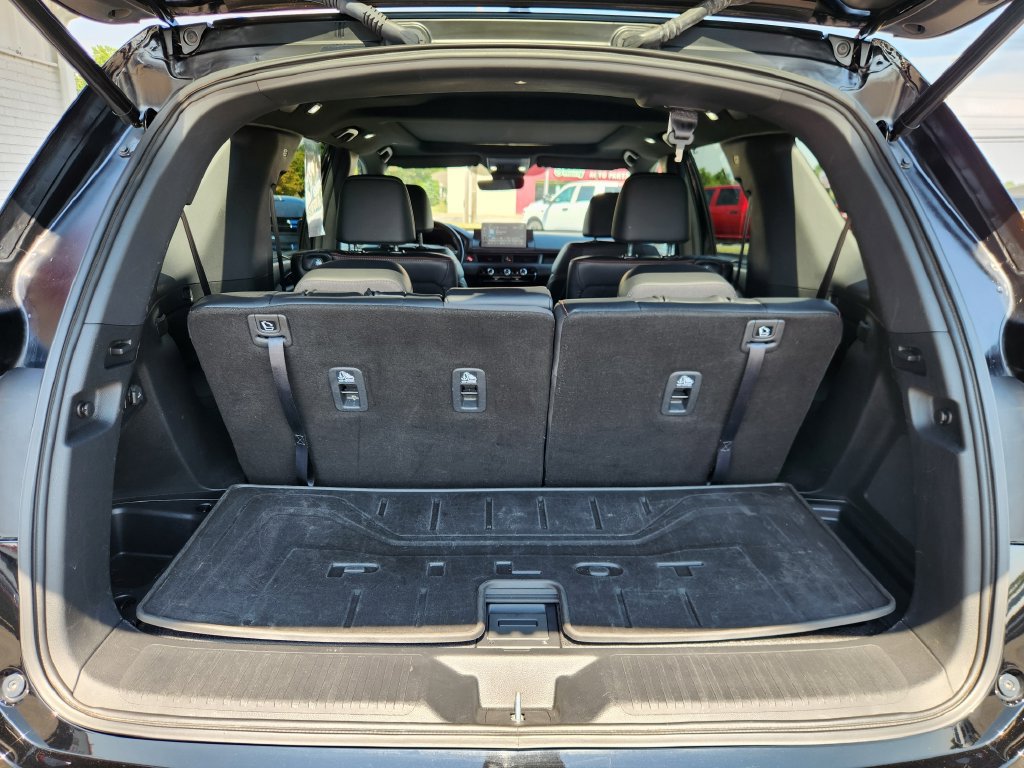 Used 2024 Honda Pilot TrailSport image 14