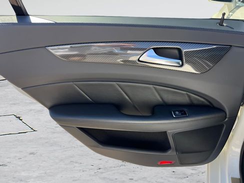 Used 2013 Mercedes-Benz CLS 63 AMG image 25