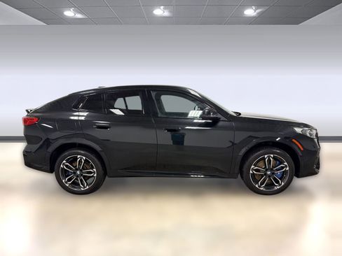 Used 2025 BMW X2 xDrive28i AWD/4WD image 7