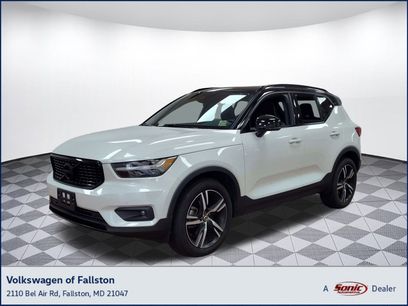 Used 2022 Volvo XC40 T5 R-Design
