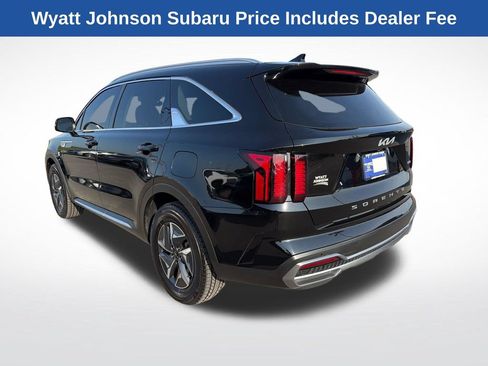 Used 2022 Kia Sorento S FWD image 7