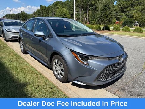 Used 2020 Toyota Corolla LE FWD image 1