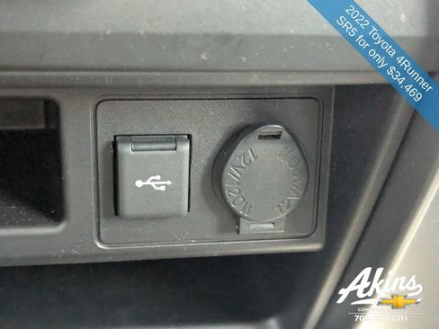 Used 2022 Toyota 4Runner SR5 AWD/4WD image 22