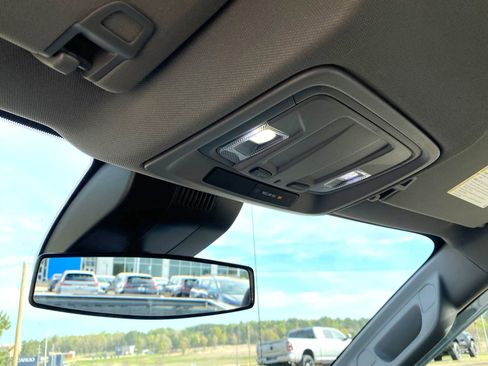 Used 2022 Chevrolet Silverado 1500 W/T image 30