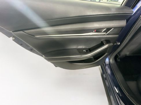 Used 2025 MAZDA MAZDA3 s FWD image 24