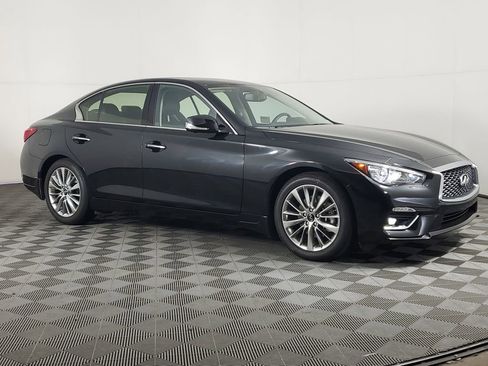 Used 2023 INFINITI Q50 Luxe w/ Cargo Package RWD image 2