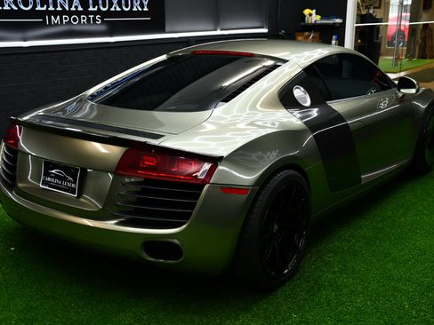 Used 2008 Audi R8 V8 image 6