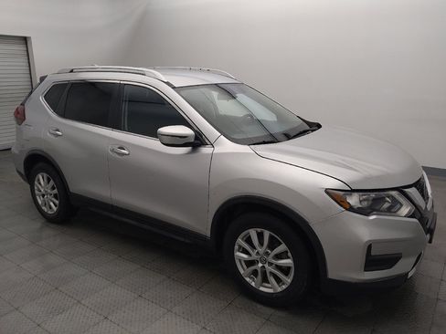 Used 2019 Nissan Rogue SV FWD image 11