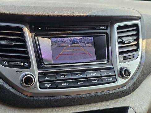 Used 2018 Hyundai Tucson SE w/ Cargo Package AWD/4WD image 22