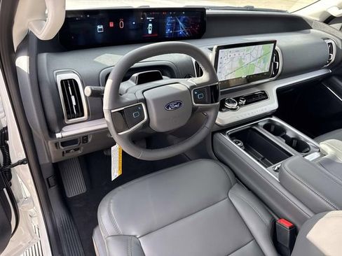 New 2026 Ford Expedition Max Active RWD image 20