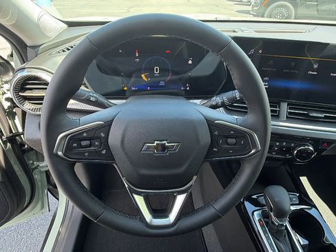 New 2026 Chevrolet Trax ACTIV w/ Driver Confidence Package image 18