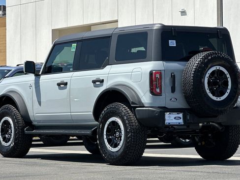 New 2026 Ford Bronco Outer Banks AWD/4WD image 5