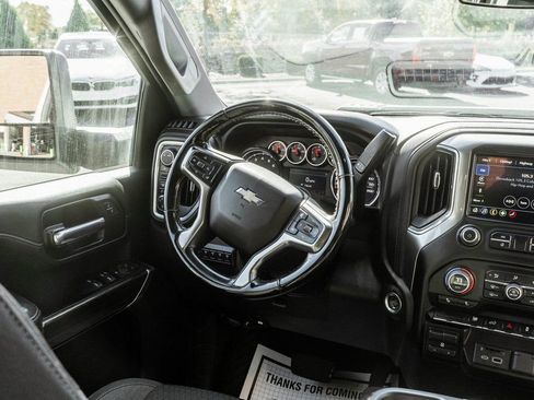 Used 2023 Chevrolet Silverado 3500 LT w/ Convenience Package image 12