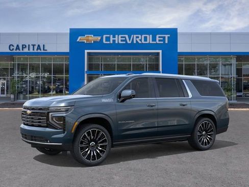 New 2026 Chevrolet Suburban High Country image 2