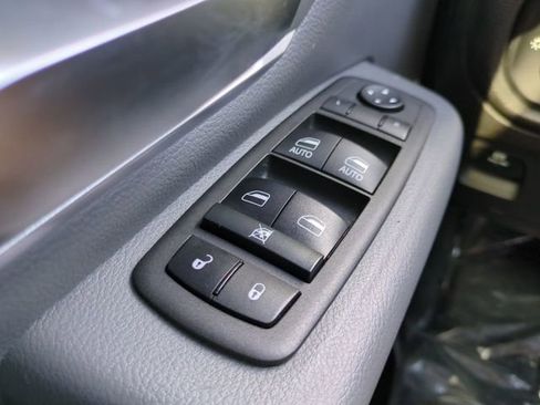Used 2022 RAM 1500 Big Horn RWD image 26