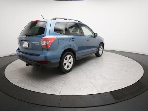 Used 2015 Subaru Forester 2.5i Premium w/ All-Weather Package AWD/4WD image 34