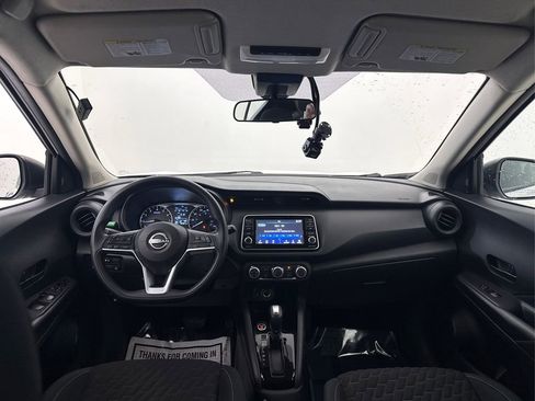 Used 2022 Nissan Kicks S FWD image 39
