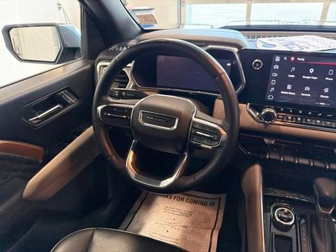 Used 2023 GMC Canyon Denali AWD/4WD image 32