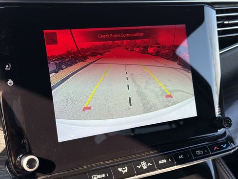 Used 2024 Jeep Wagoneer Series II w/ Flexible Seating Group image 33