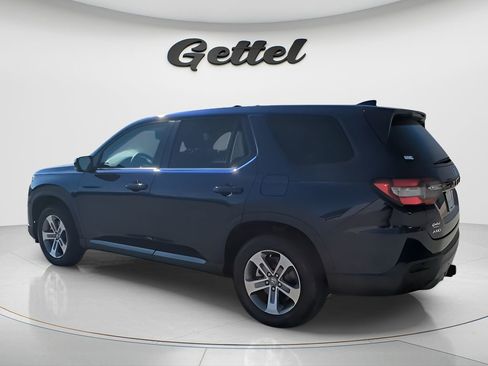 Used 2023 Honda Pilot EX-L image 6