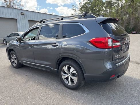 Used 2021 Subaru Ascent Premium w/ Convenience Package image 24