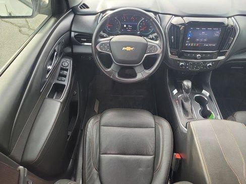 Used 2021 Chevrolet Traverse Premier w/ Redline Edition FWD image 16
