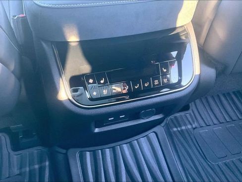 New 2026 INFINITI QX80 Autograph image 34