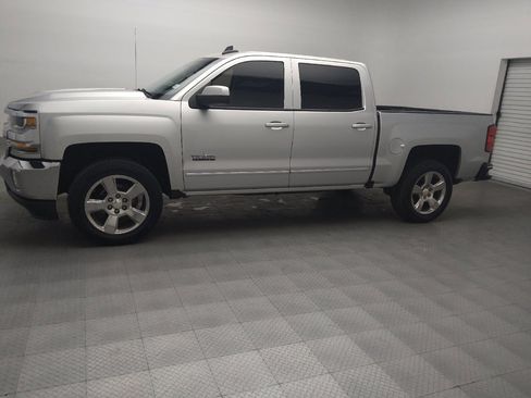 Used 2017 Chevrolet Silverado 1500 LT w/ Texas Edition RWD image 2