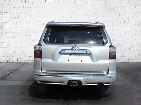 Used 2020 Toyota 4Runner Limited image 4