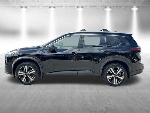 Certified 2025 Nissan Rogue SL FWD image 10
