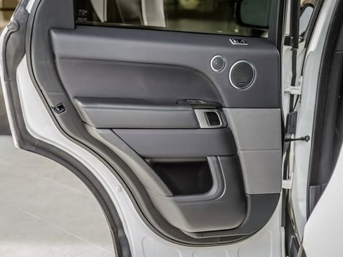 Used 2018 Land Rover Range Rover Sport HSE image 58