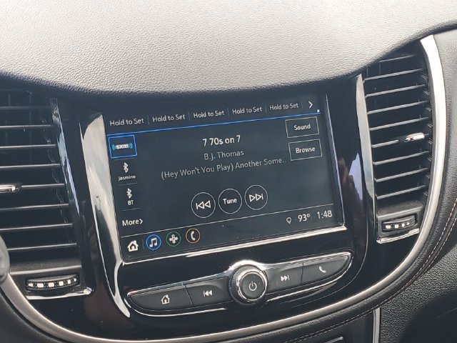 Used 2019 Chevrolet Trax LT w/ Redline Edition FWD image 22
