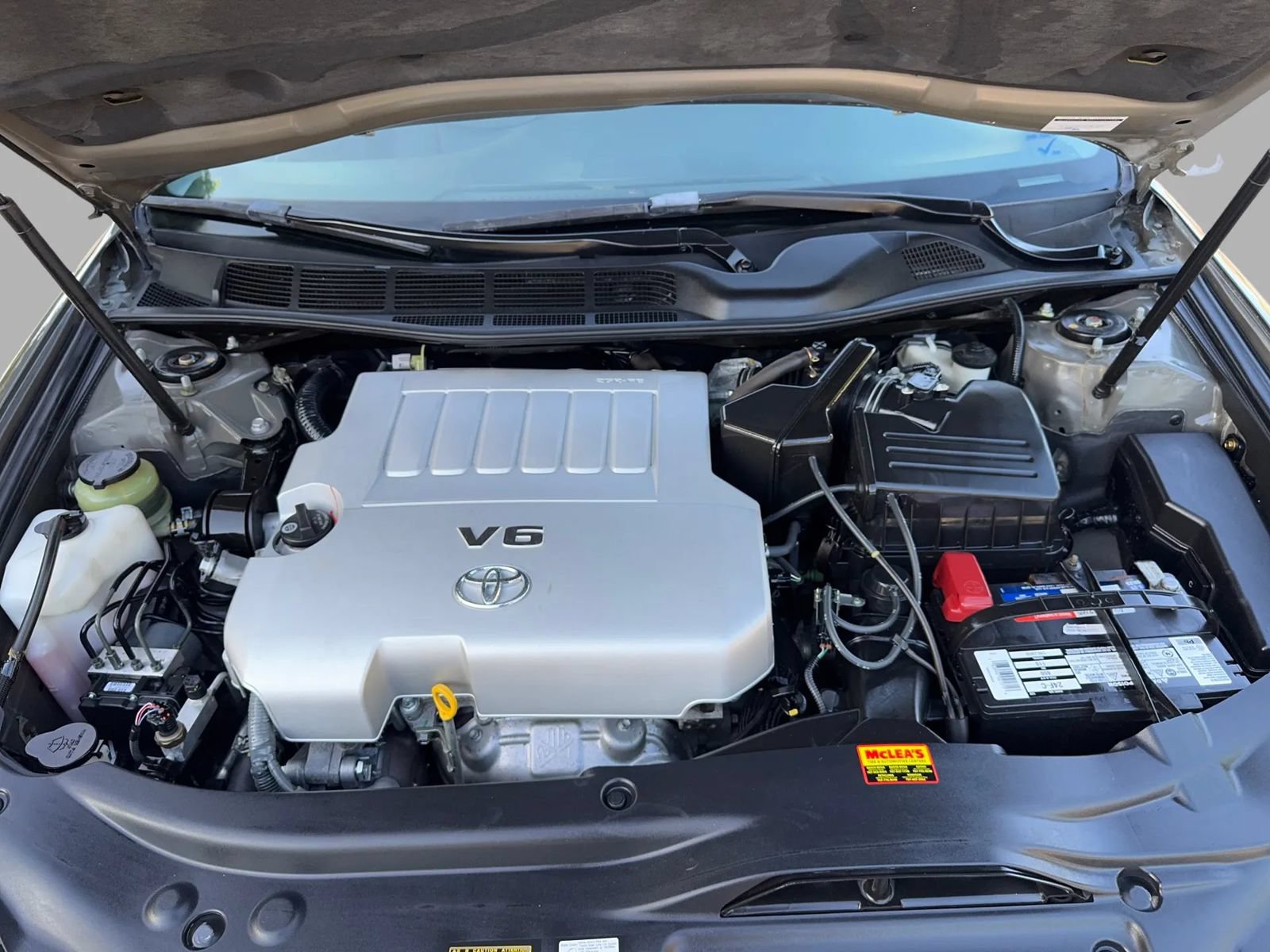 Used 2005 Toyota Avalon Touring FWD image 50