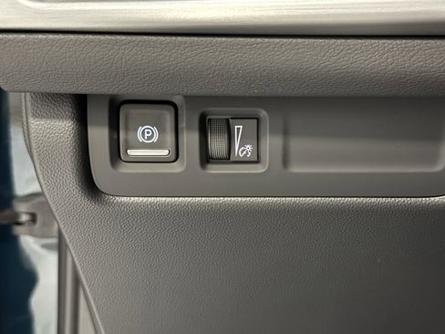 New 2025 Cadillac XT4 Premium Luxury w/ Cold Weather Package image 27