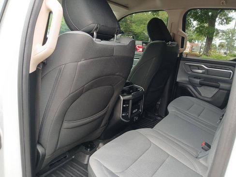 Used 2019 RAM 1500 Big Horn RWD image 13