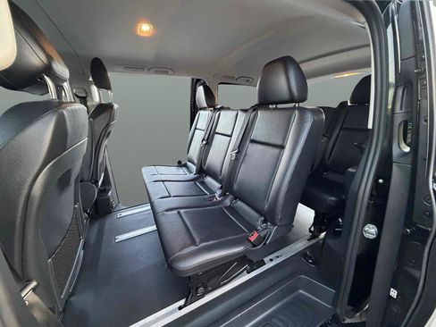 Used 2019 Mercedes-Benz Metris Passenger image 11