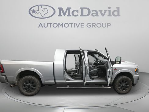 Used 2023 RAM 2500 Limited AWD/4WD image 43