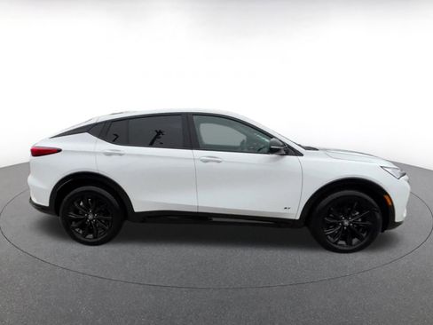 Used 2025 Buick Envista Sport Touring image 16