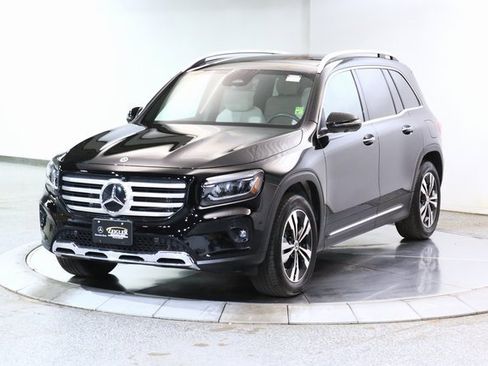 Certified 2025 Mercedes-Benz GLB 250 4MATIC image 14